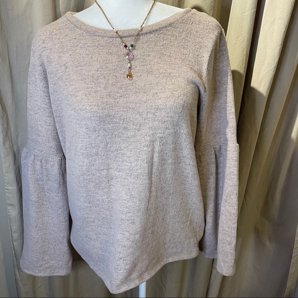 a.n.a. Blush color sweater sz L